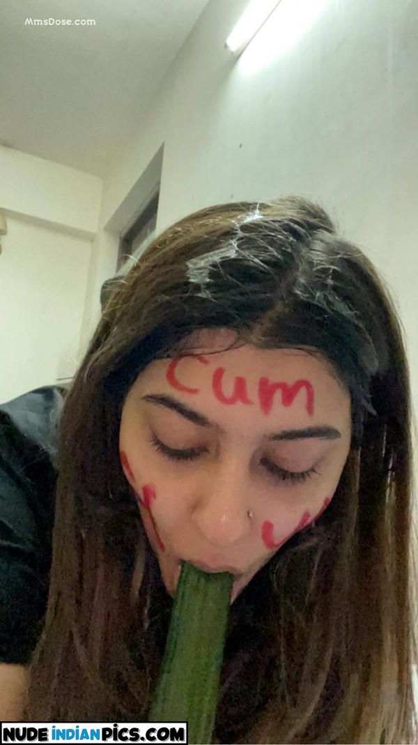 Noida Hot Muslim Xxx Desi Mms Photo