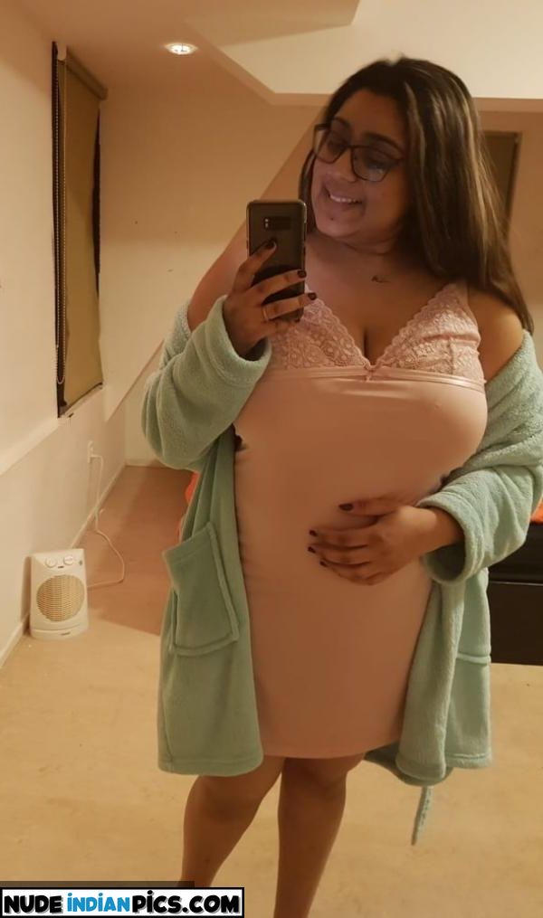 Nri Desi Sexy Booty Indian Porn