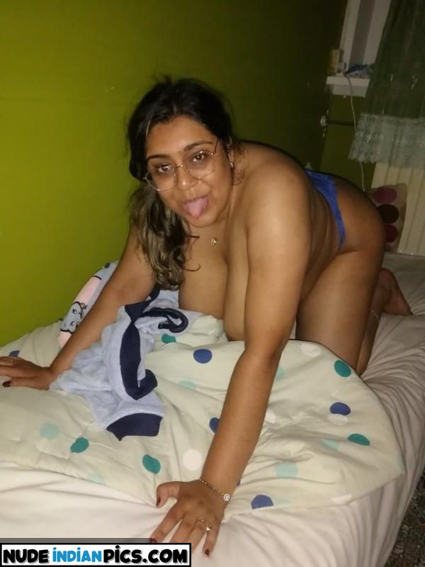 Nri Desi Sexy Insta Model Nude Leaked