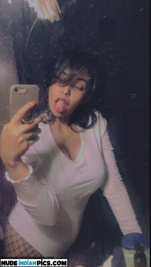Sexy Anjali Singh Saree Xxx Photos
