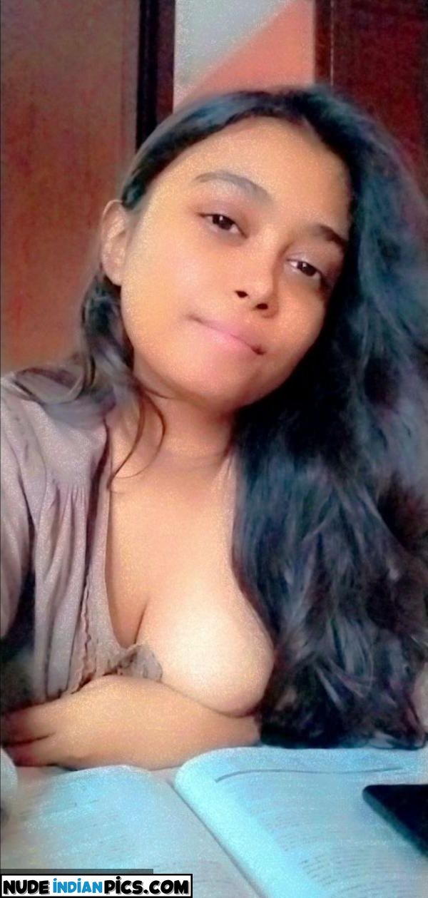 Sexy Desi Babe Big Tit Wife Photos