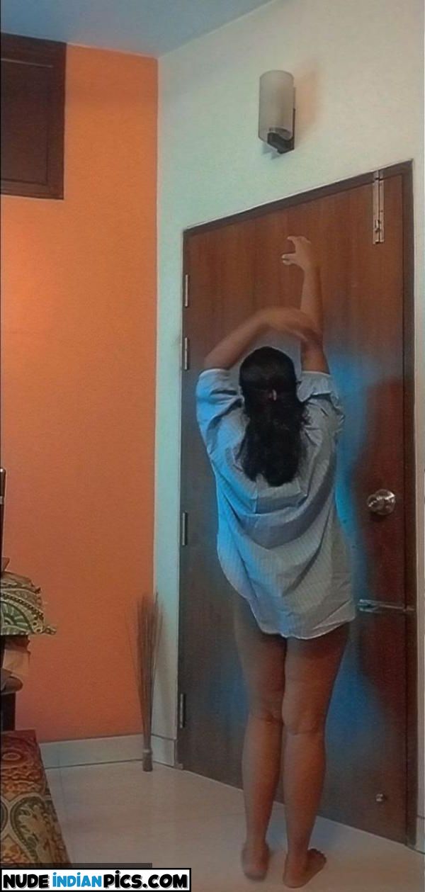 Sexy Desi Babe Casuallust