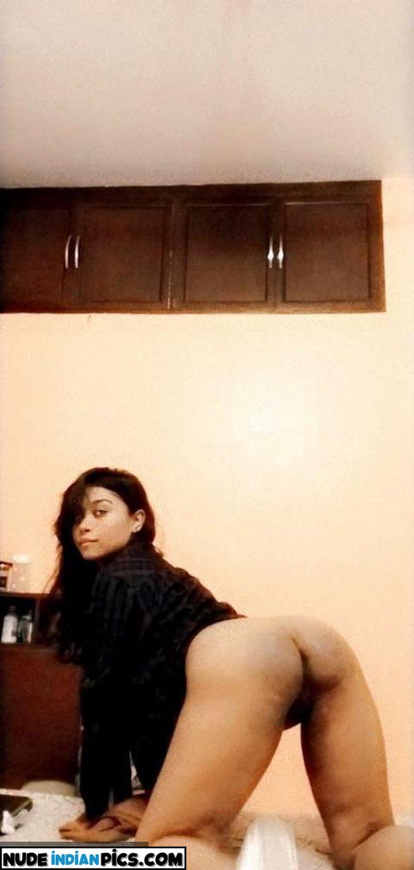 Sexy Desi Babe Desi Teen Girl Nude