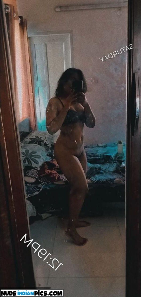 Sexy Desi Babe Naked Girls Butts
