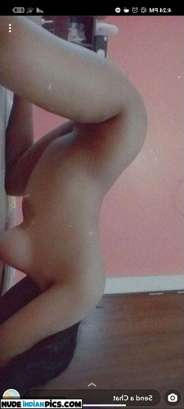 Sexy Desi Babe Nude Pakistani Pics