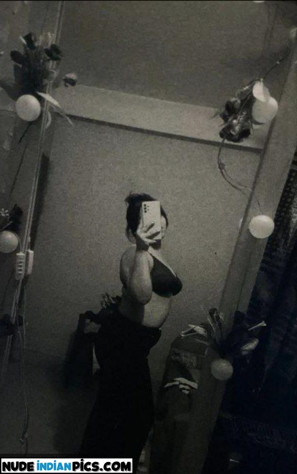 Sexy Indian Full Aunty Nude Tamil