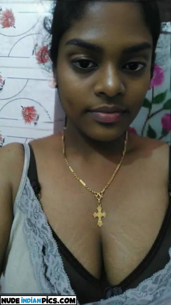 Sulochana Kaur Mallu Women Butts Naked