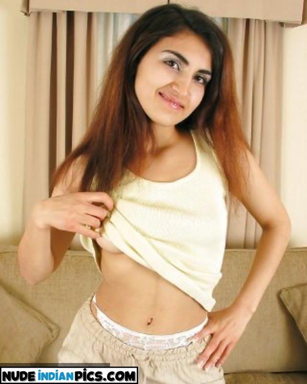 Sundari Bharatiya Ladki Nude Milf Selfie