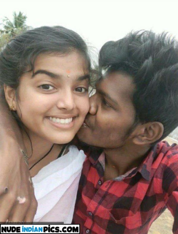 18 Andhra Amira Indian Aunty Nude Pic