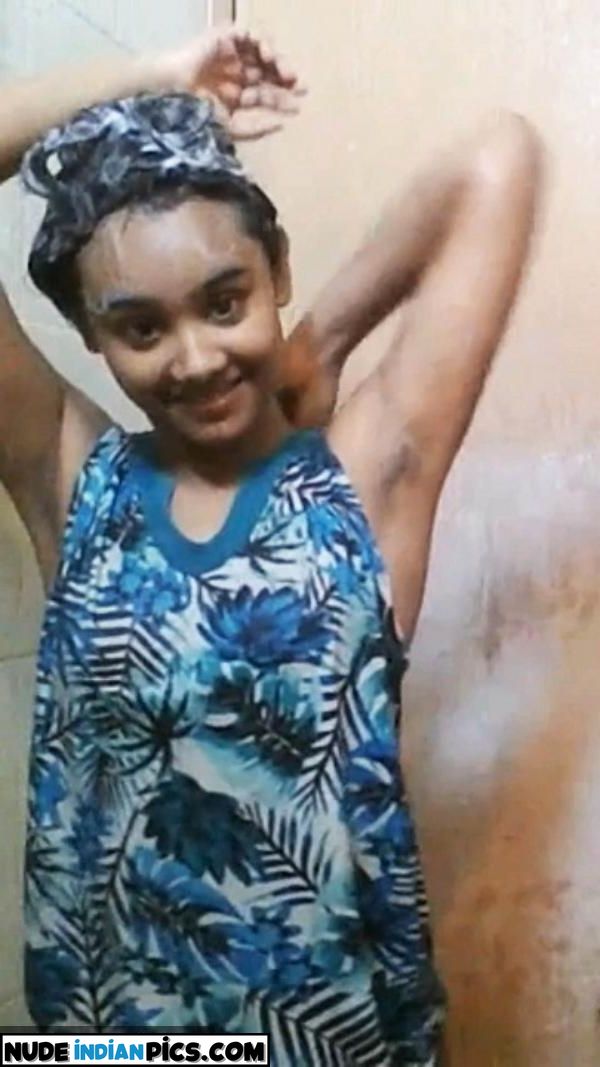 18 Desi Ladki Nude Desi Babe
