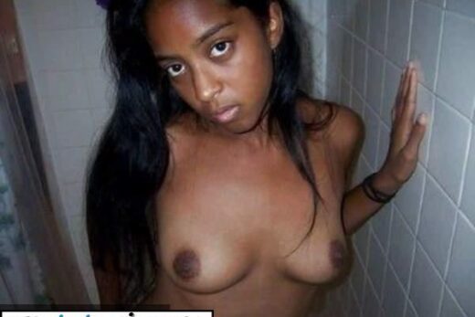 18 Sri Lankan Cute Naked Girlfriends