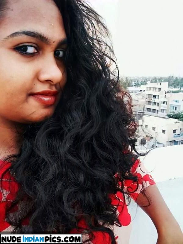 57 Kavita Tamil Nude Selfies Couples