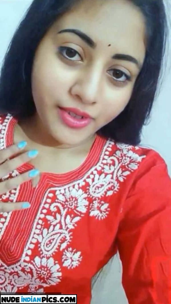 Aashna Bhabhi Ki Chubby Chicks Nude Pics