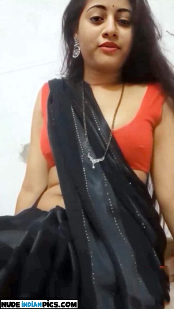 Aashna Bhabhi Ki Moms Tits Pic
