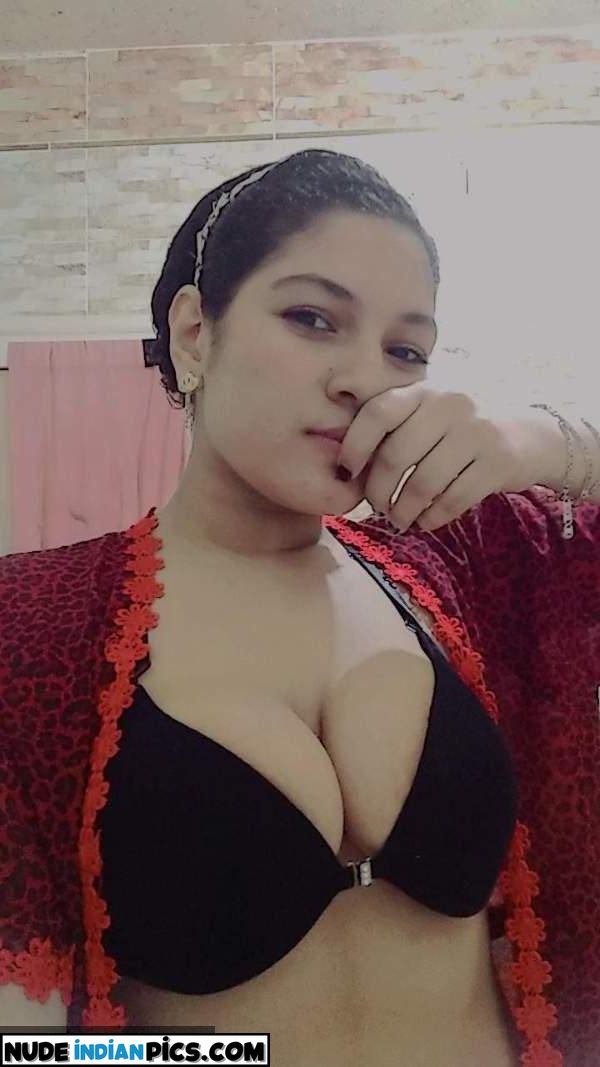 Ananyas Nude Indian Naked Indian Girl