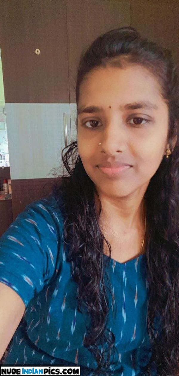Andhra Ki Desi Couples Naked Selfie