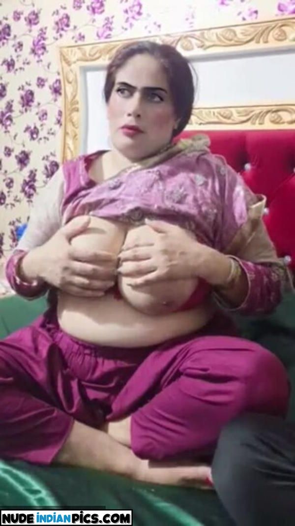 Aunty Rukmini Sex Pakistani Sex Pics