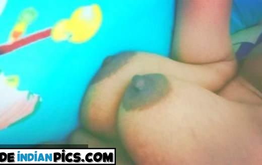 Bahenji Riaans Desi Indian Girls Sex Photo