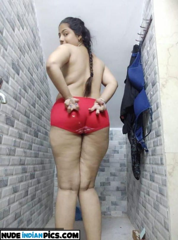 Bangalore Ki Bombshell Photos Of Nude Housewives