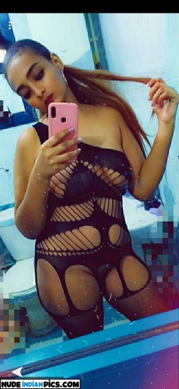 Based On The Photo Sex Aunty