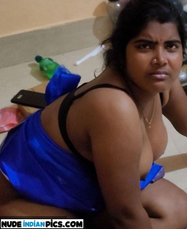 Begum Rukhsars Sensational Nude Selfies Big Tits