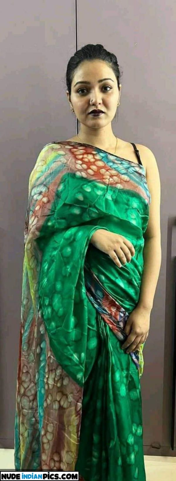 Bengali Bhabhi Priyanka Desi Nude Aunty Pic