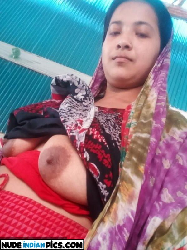 Bengali Muslim Bhabhi Nude Indian Village Girl
