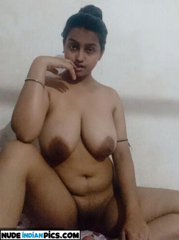 Bhabhi Priyanka Nude Bengali Aunty Sex Photos