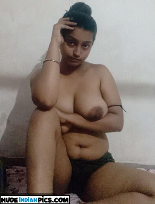 Bhabhi Priyanka Nude Sexypussypic