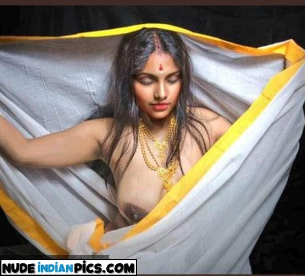 Bhabi Ayeshas Indian Gujju Porn