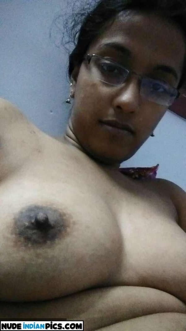 Bhabi Ayeshas Indian Romance Porn Pictures