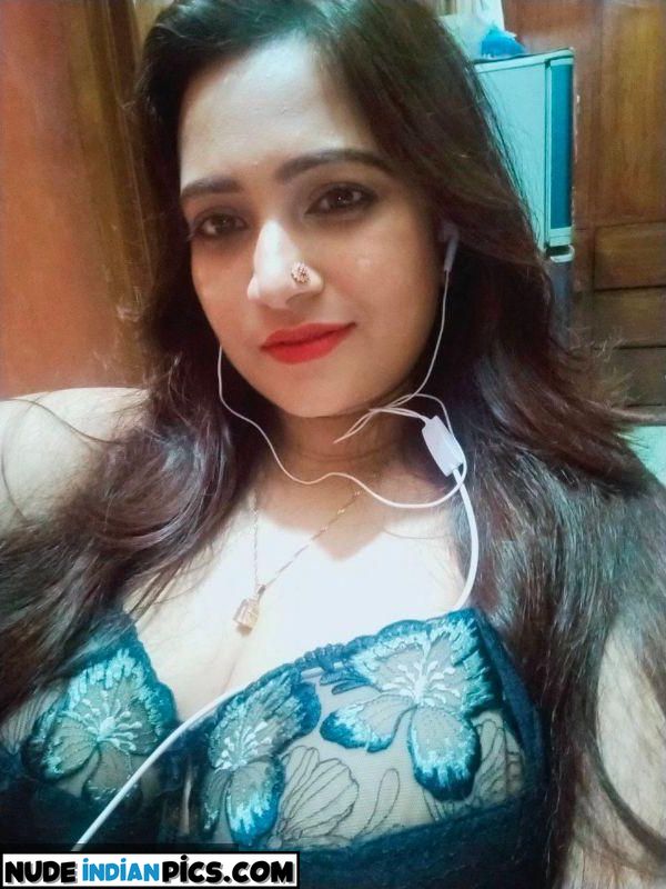 Bharati Bhabhi Bra Best Asspics
