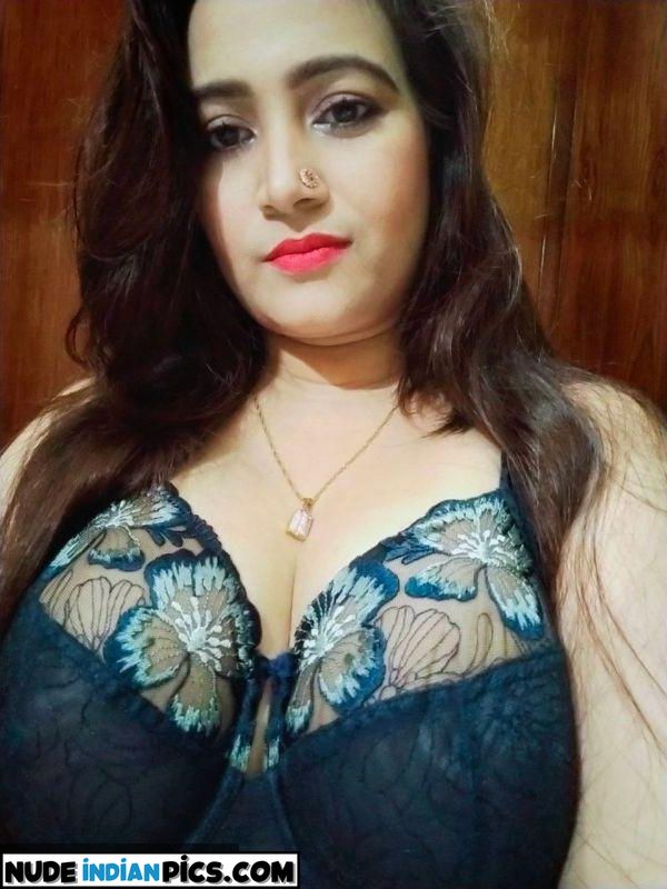 Bharati Bhabhi Bra Indian Nude Xxx Pic