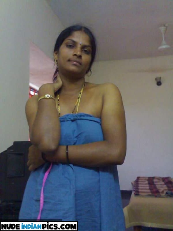 Bhavani Desais Steamy Desi Nude Pictures