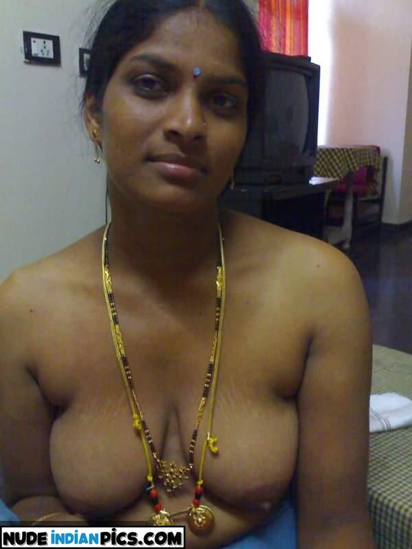 Bhavani Desais Steamy Leaked Gf Nude Pics