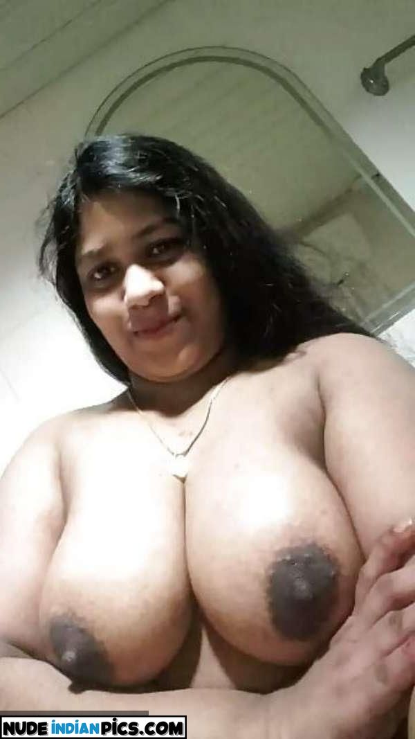 Bhavna Aunty Aur Nudei