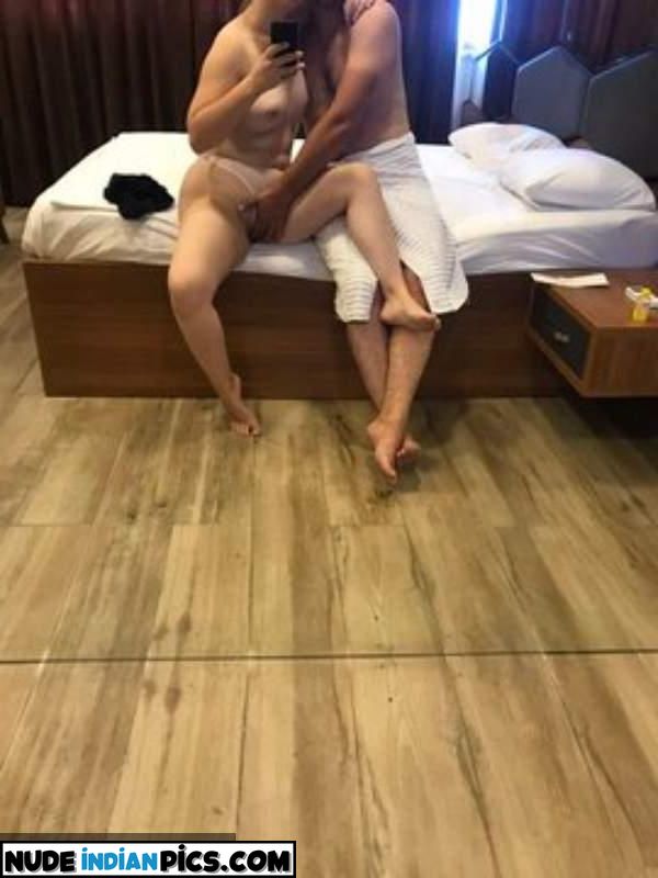 Bhavna Aur Rohan Homemade Sex Photo