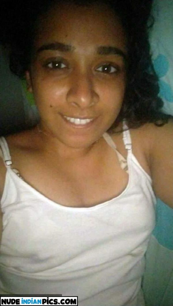 Bhavna Singhs Sultry Naked Indian Mature