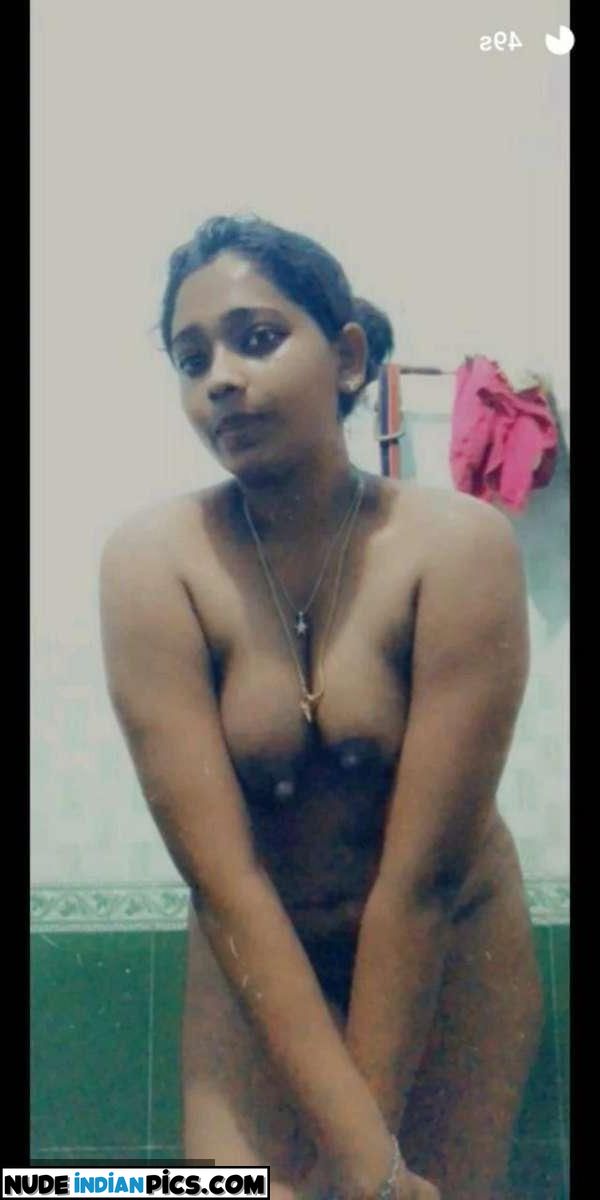 Bhavya Malayali Chammak Desi Couple Sex Pic