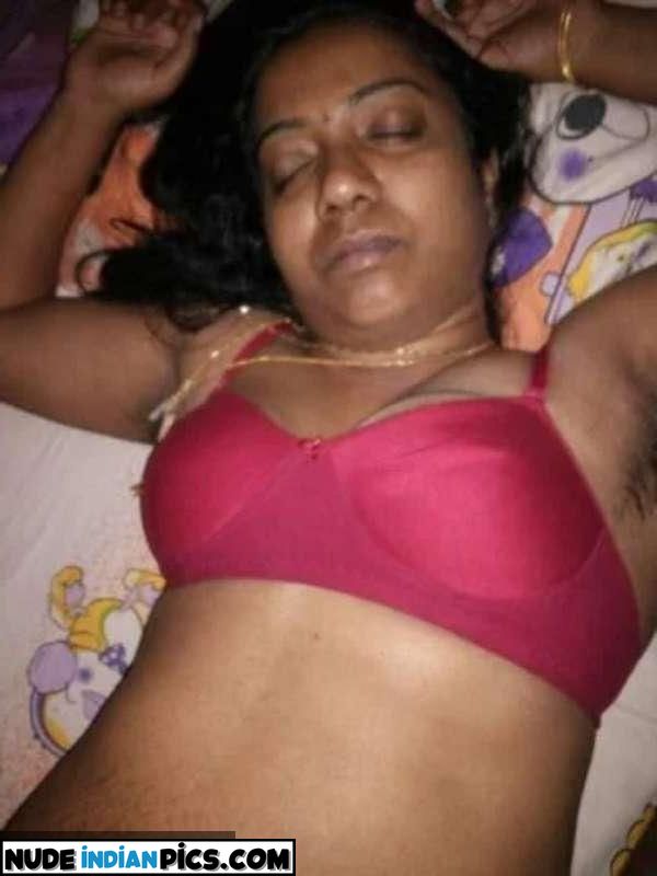 Bhavya Malayali Chammak Nude Pic Of India
