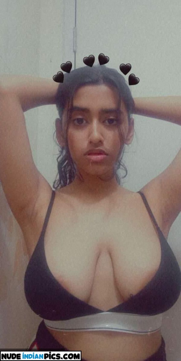 Bhavyas Desi Doodh Desi Nude Boudi