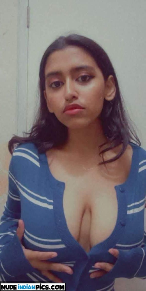 Bhavyas Desi Doodh Images To Masturbate To