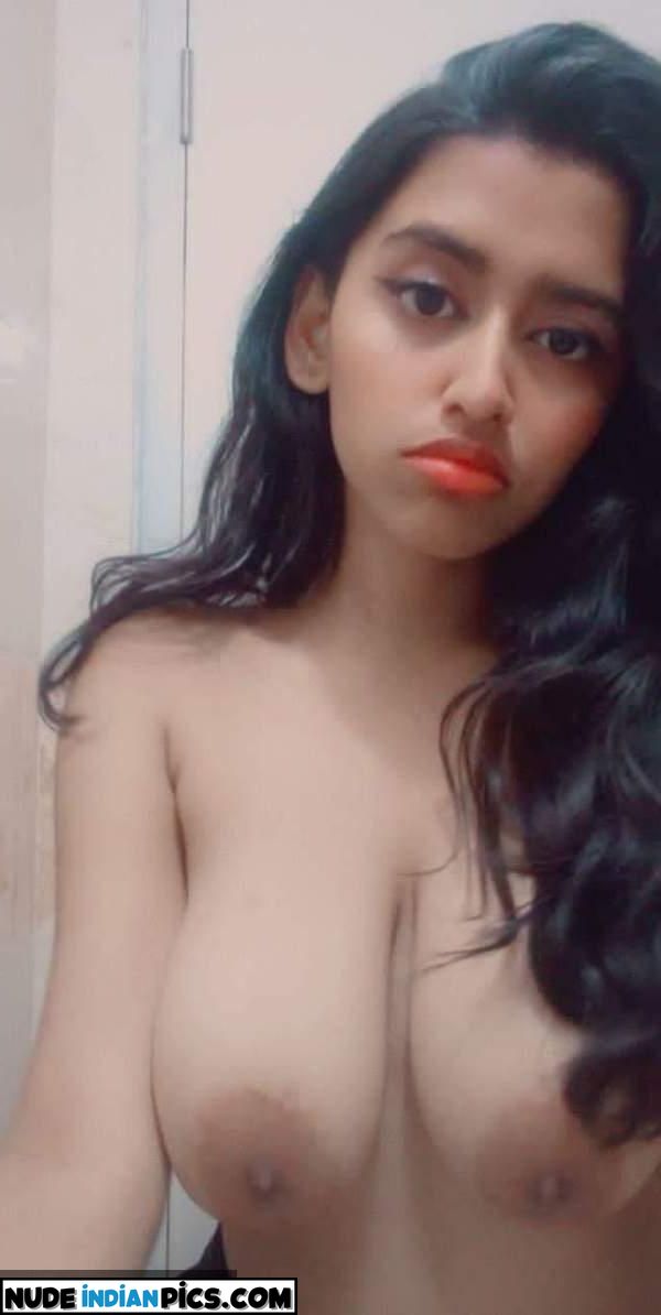 Bhavyas Desi Doodh Porn Pics Of Hot Babes
