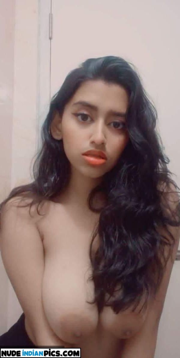 Bhavyas Desi Doodh Telugu Aunty Nude Photos