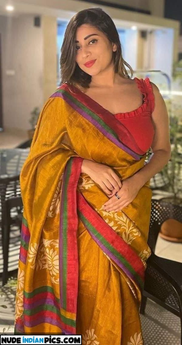 Big Tits Indian Horny Aunt Sex