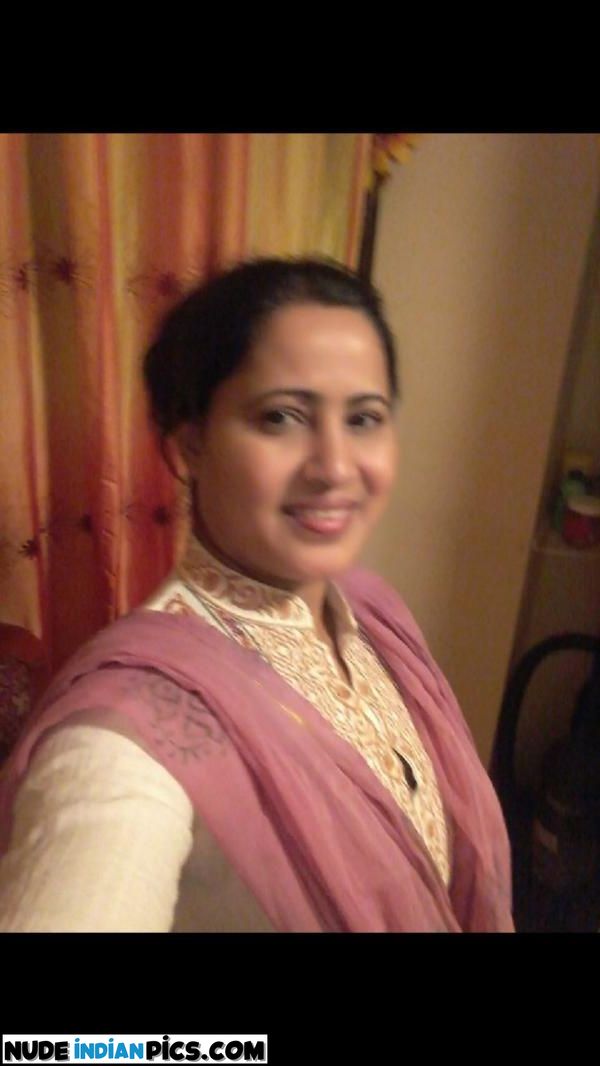 Bold Indian Bhabhi Antervasna Photos