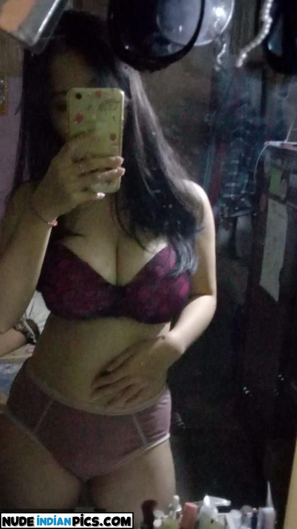 Bold Indian Bhabhi Nude Boudi