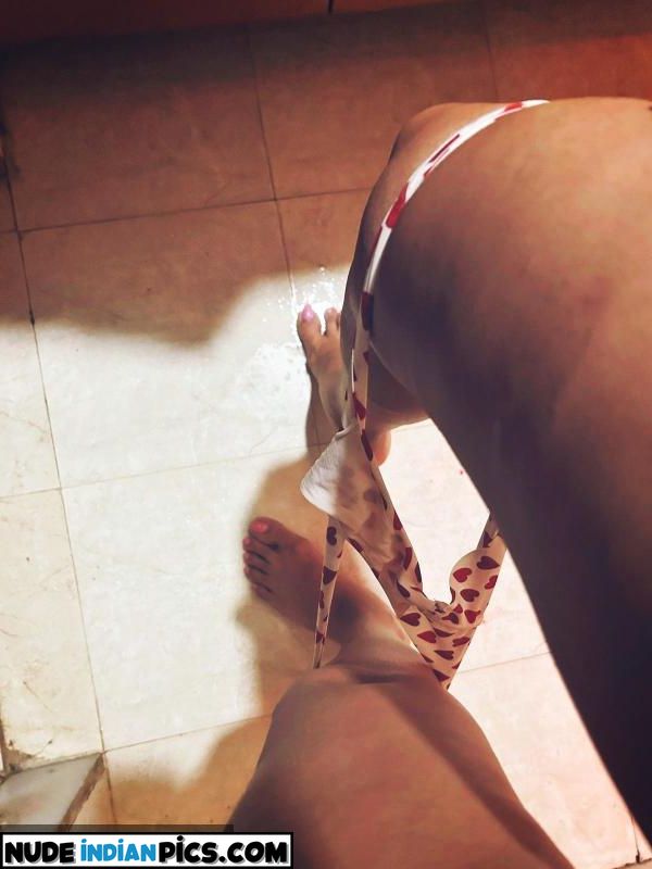 Bold Malayali Girlfriend Nudei