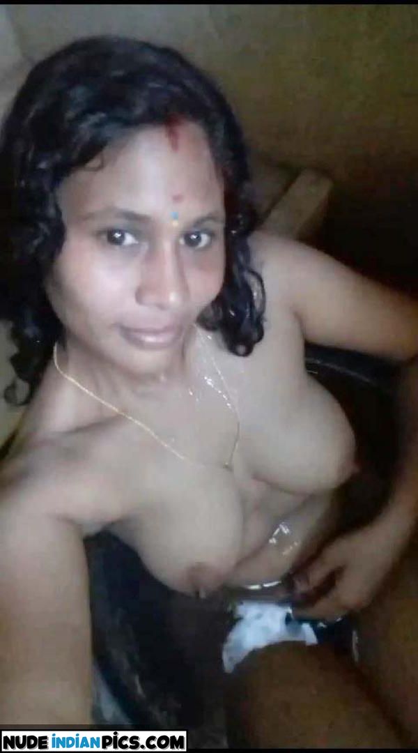 Bold Telugu Bhabhi Desiporn Photo