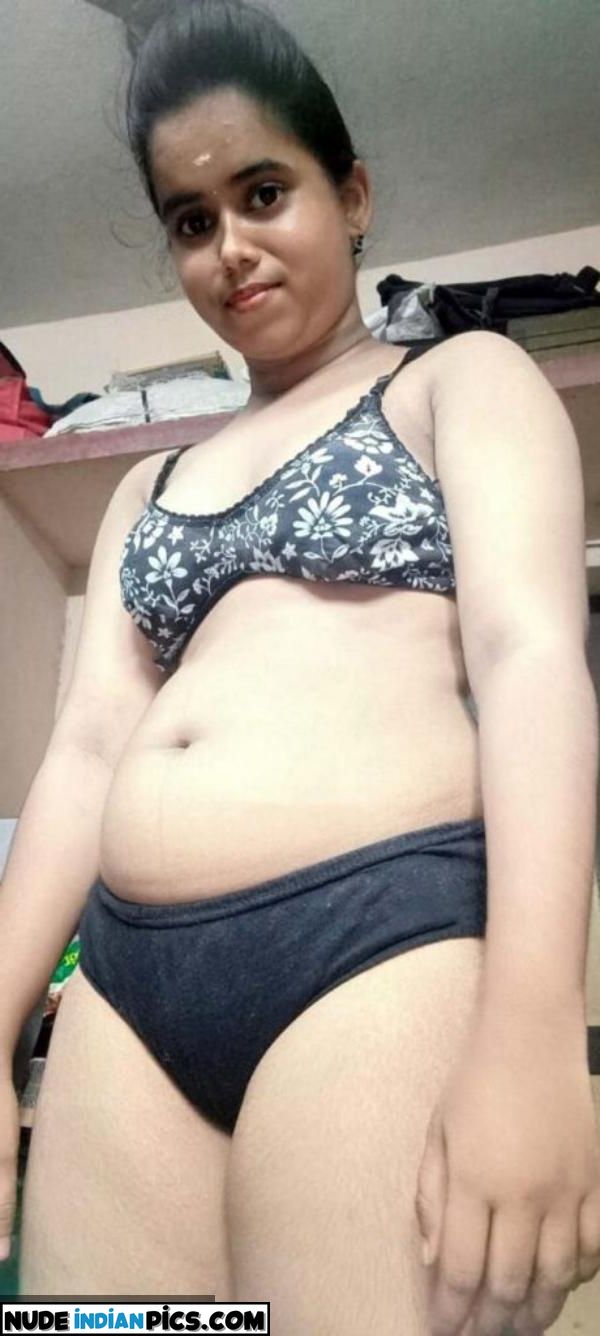 Bold Telugu Bhabhi Mallu Porn Images